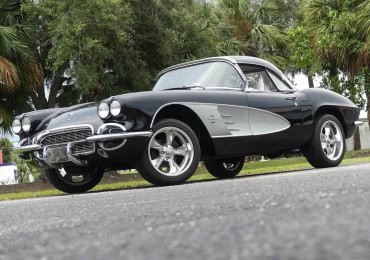 1961 Chevrolet Corvette Twin Top Convertible