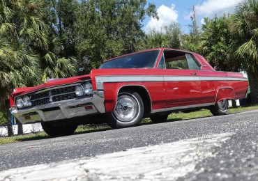 1963 Oldsmobile Starfire