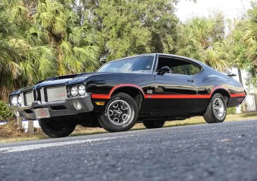 1972 Oldsmobile Cutlass 442 W30 Tribute