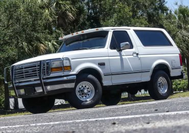 1992 Ford Bronco XLT