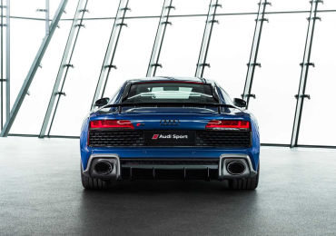 Audi R8 [SAMPLE]