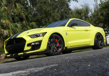 2021 Ford Mustang Shelby GT500 Carbon Fiber Track Pack