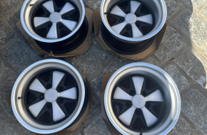 Porsche 911 15×9″ and 15×11″ Fuchs Wheels