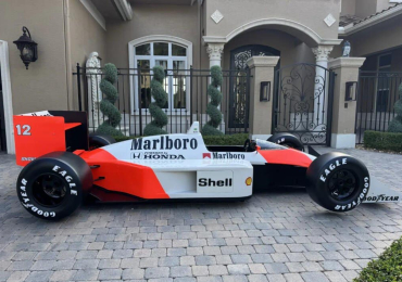 1:1 Scale McLaren MP4/4 Display Model