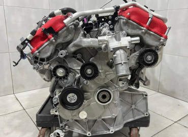 Ferrari Purosangue F140IA V12 730HP Engine