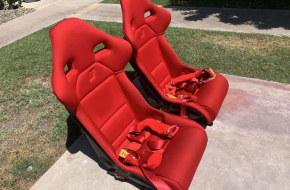 Ferrari F40 Seats with Harness