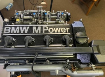 BMW M3 S14 Engine