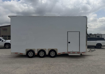 2026 Featherlite 24′ Stacker Enclosed Car Hauler Bumper Pull Car Hauler