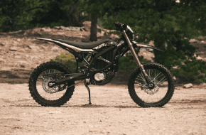 2025 Surron Ultra Bee – 21kW – Electric Dirt Bike